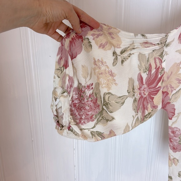 Beautiful flowery FRYE x ANTHROPOLOGIE balloon sleeve shirt - Picture 10 of 15